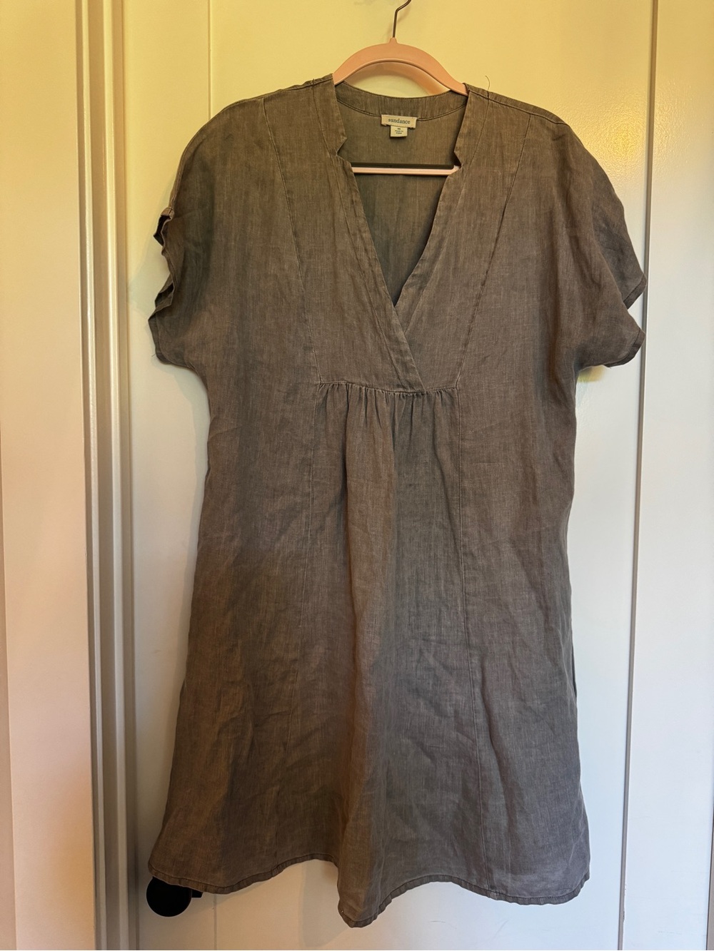 Sundance Women's Gray Linen V-Neck Tunic